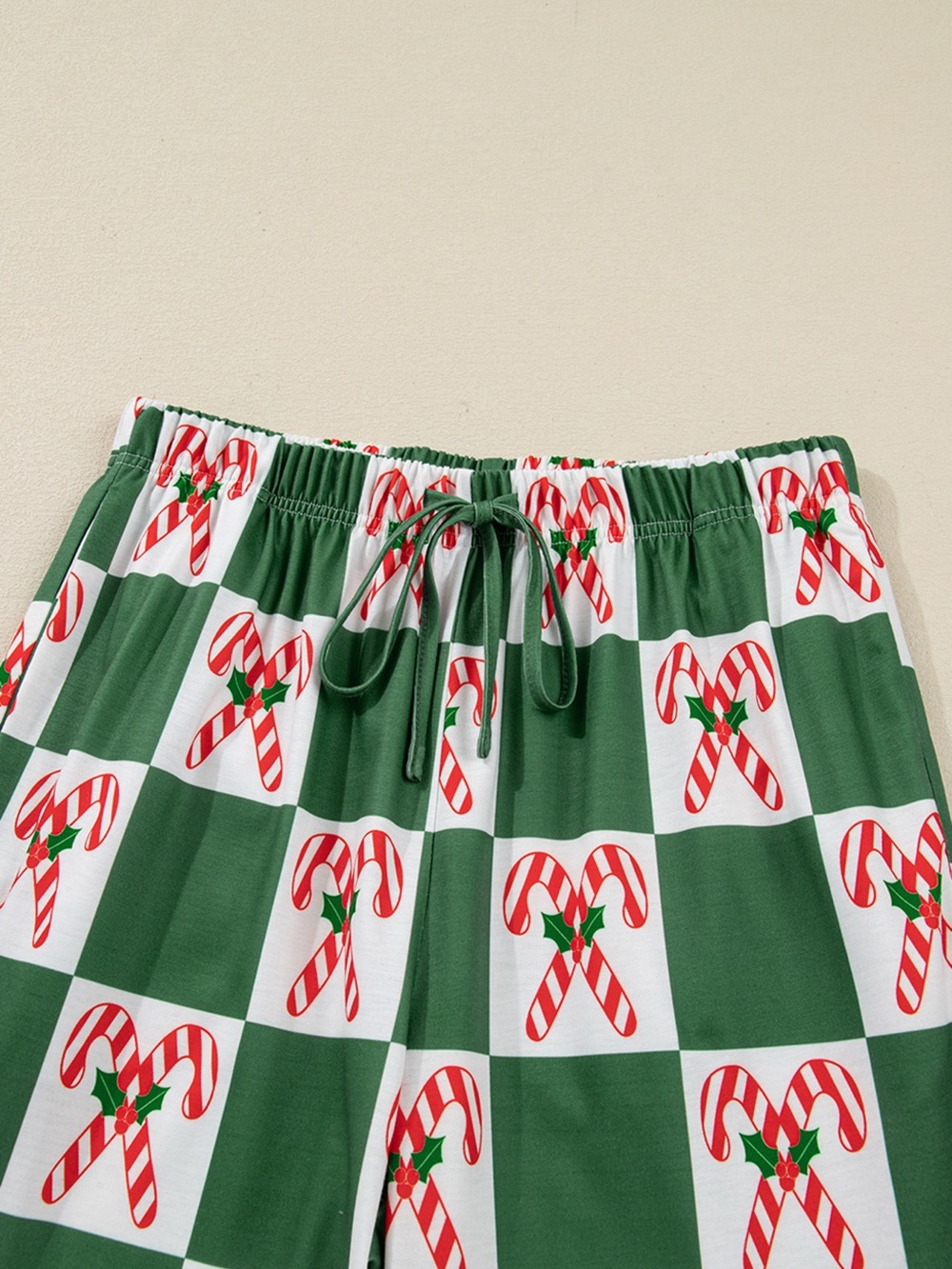 Candy Cane Checkered Pattern 2pcs Pajama Set - Picture 8 of 14